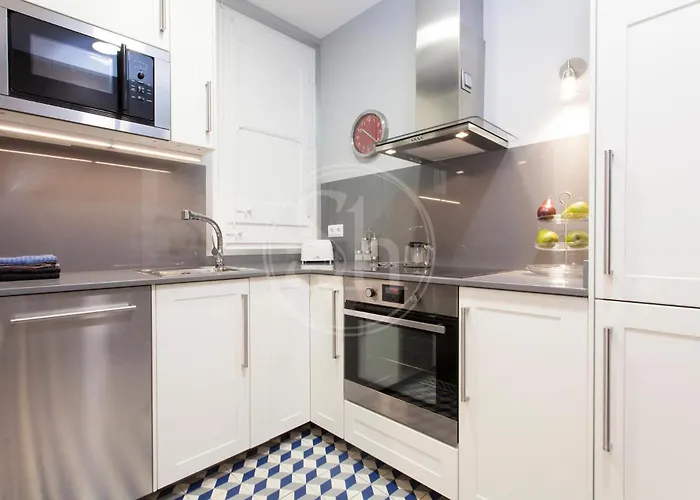 Modern Eixample Apartment